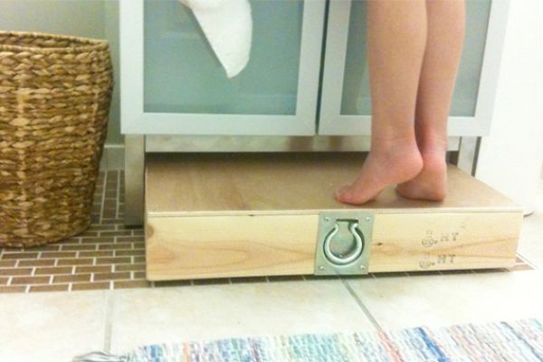 DIY Pull-Out Step Stool | Kids Bathroom Ideas