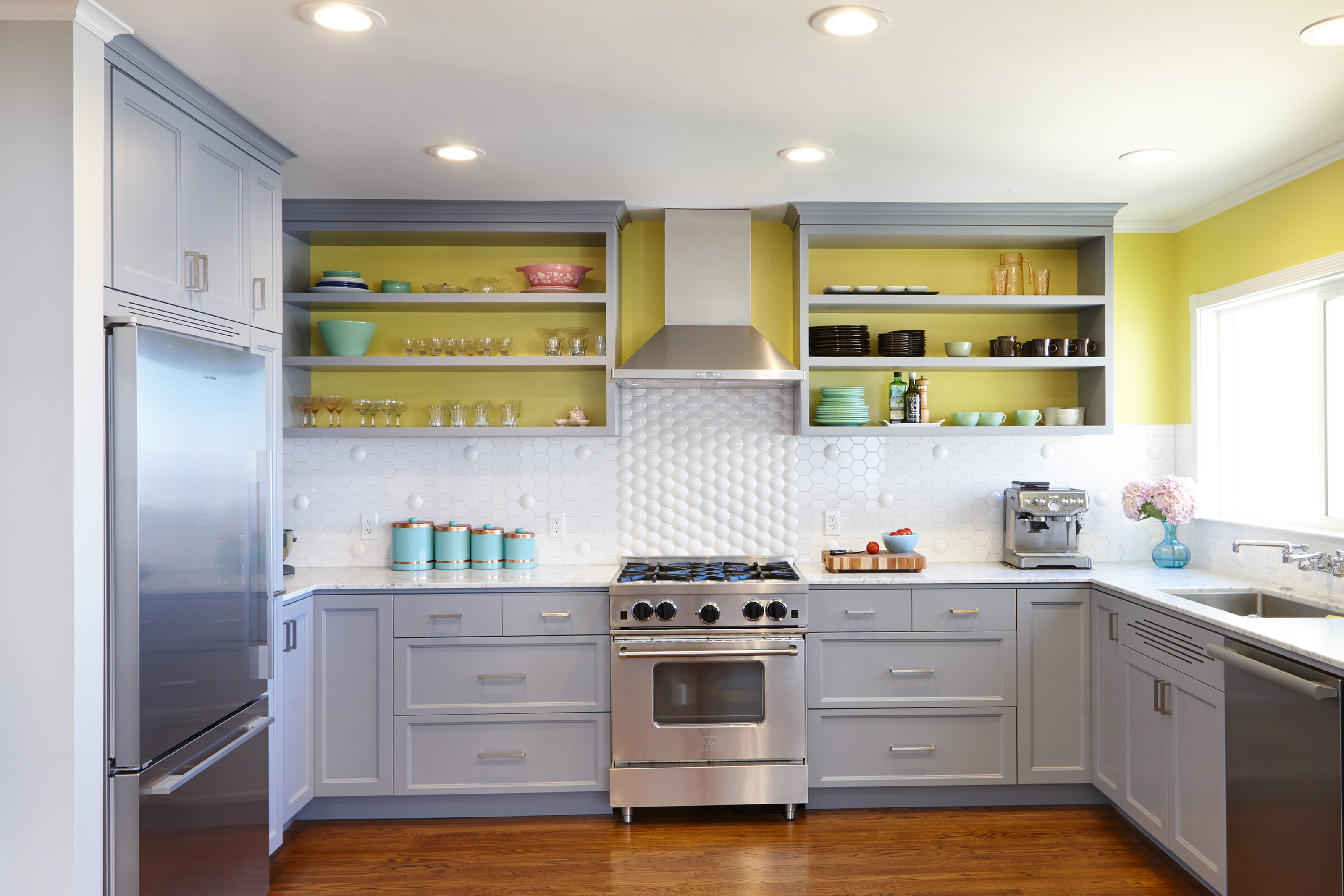 best paint for kitchen wall near stove