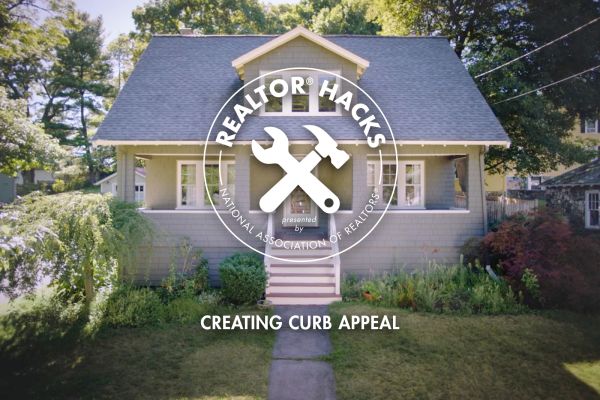 Realtor® Hacks: Creating Curb Appeal