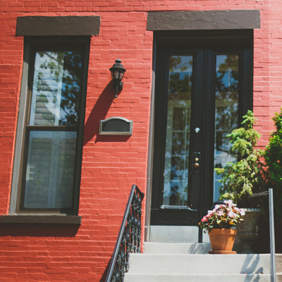 Follow The Yellow Brick Home - Swoonworthy Staircase Makeover