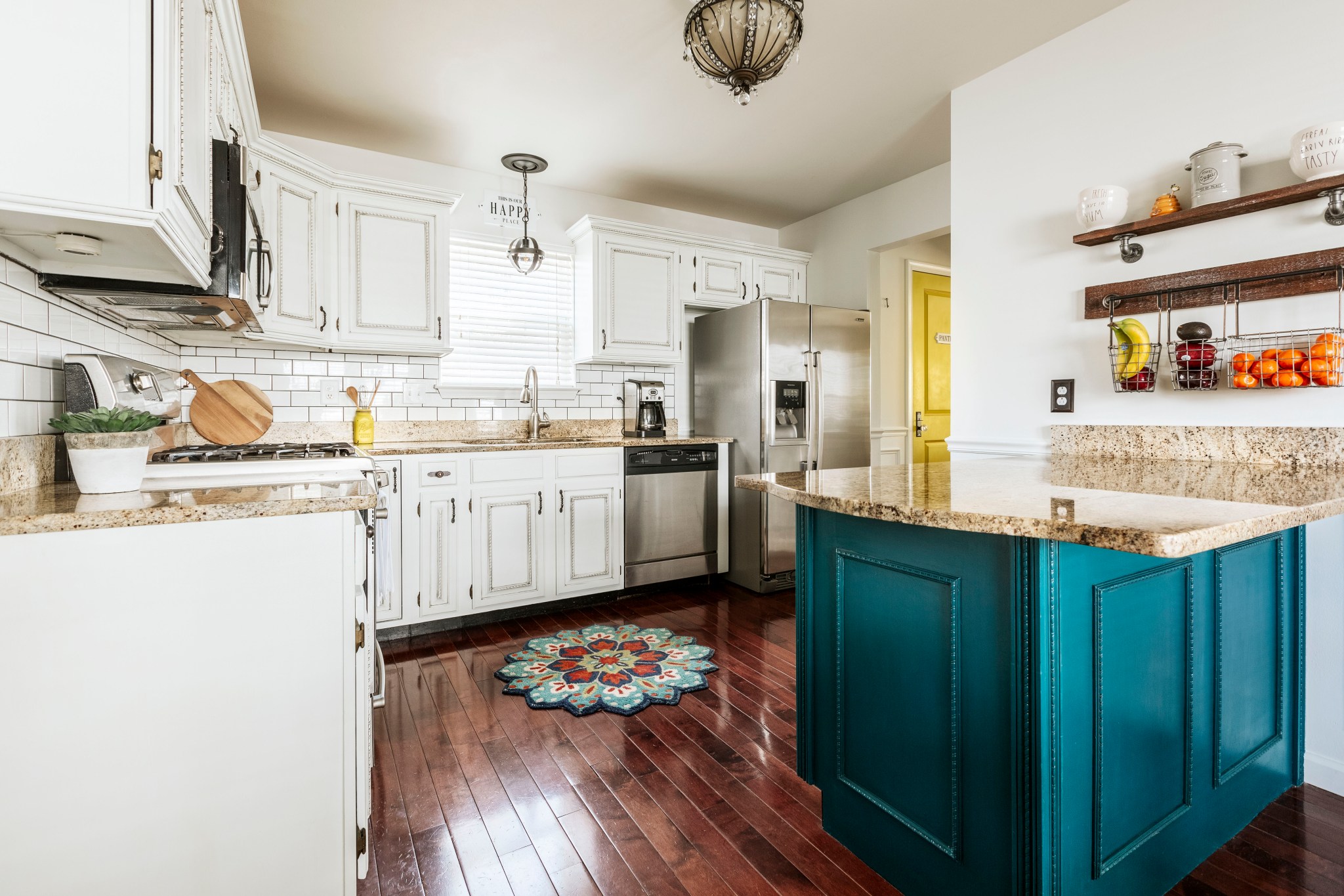 The Keys to Pulling Off a Colorful Kitchen - The Scout Guide